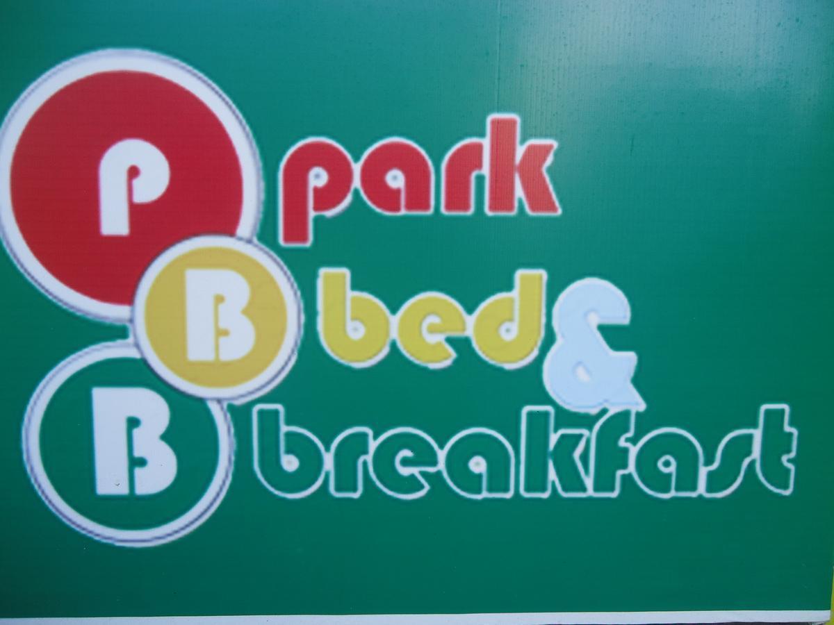 Park Bed And Breakfast Hotel Pasay Exterior foto