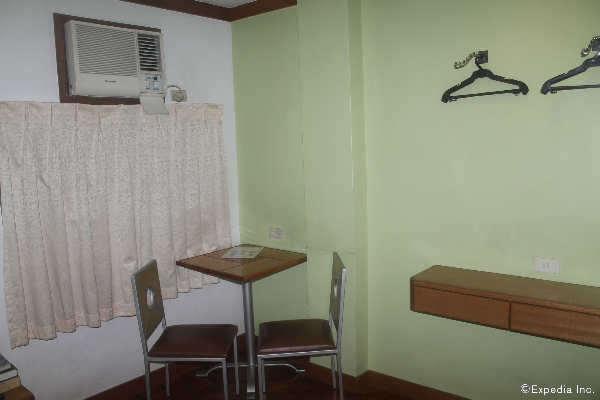 Park Bed And Breakfast Hotel Pasay Exterior foto
